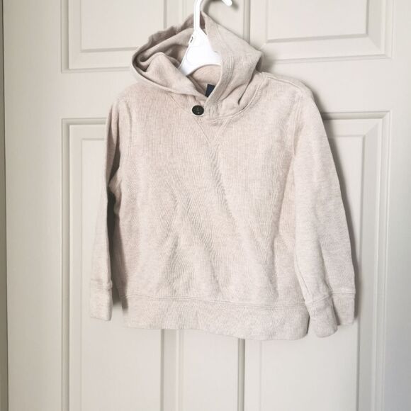 2/$25 Gap boys sweater size 5 - Picture 1 of 4